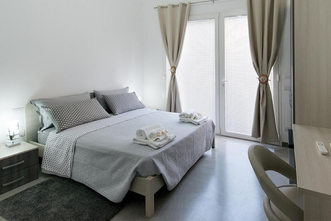 Byron Rooms لا سبيتسْيا المظهر الخارجي الصورة